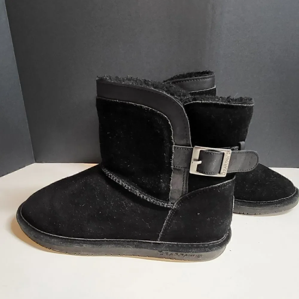 Bearpaw Short Black Boots
